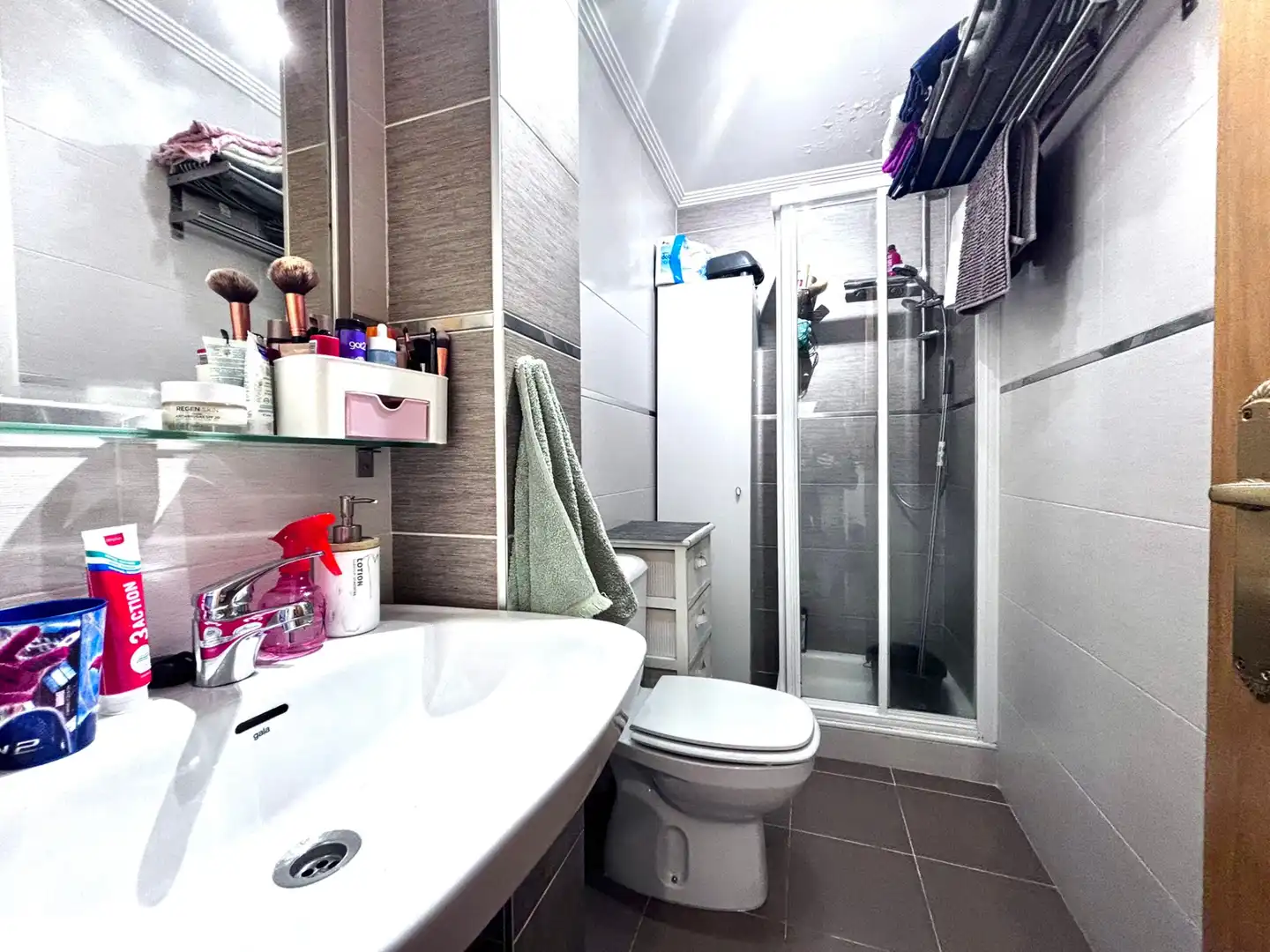 Baño de Apartamento en venta en Villagonzalo Pedernales con Trastero