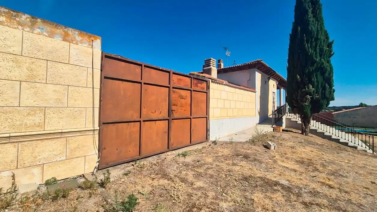 Casa o chalet en venta en Ledesma