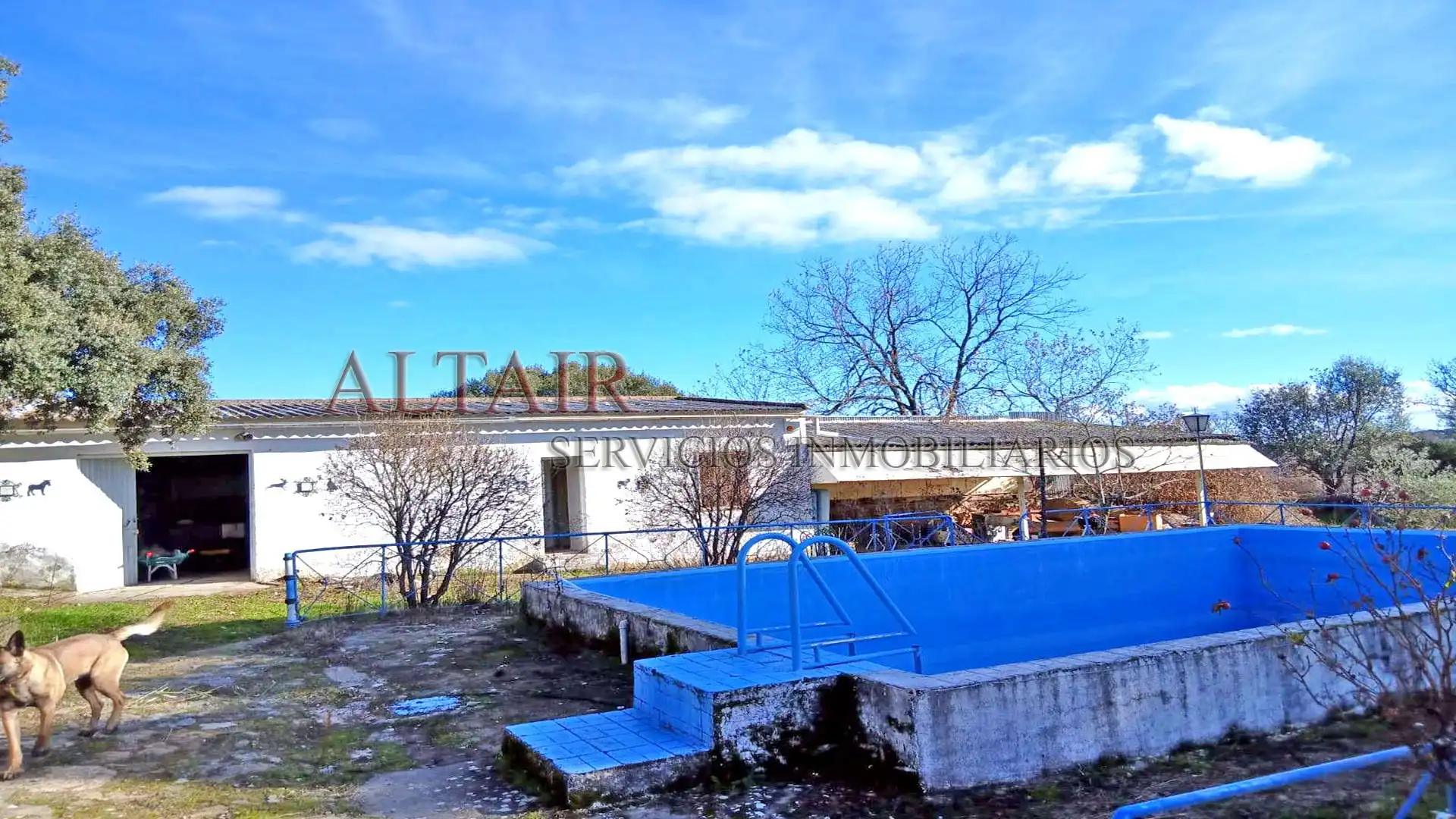 Swimming pool of Houses for sale in Cenicientos  with Private garden and Swimming Pool
