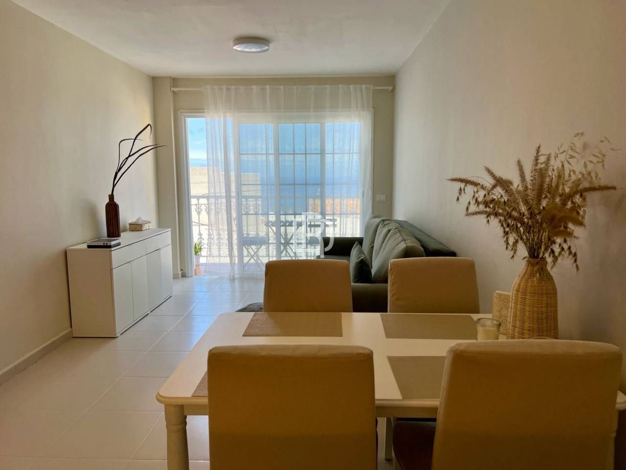 Comedor de Piso de alquiler en Los Realejos con Amueblado y Balcón