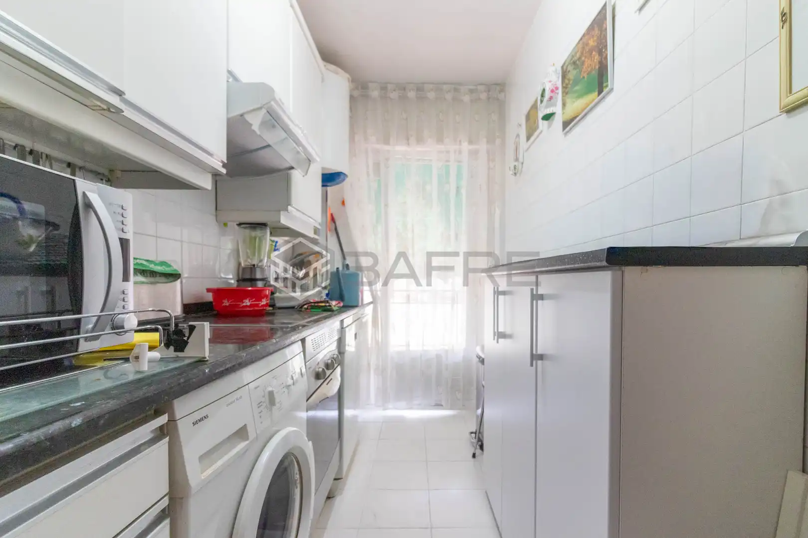 Kitchen of Flat for sale in Madrid  with Air Conditioner, Parquet flooring and Terrace