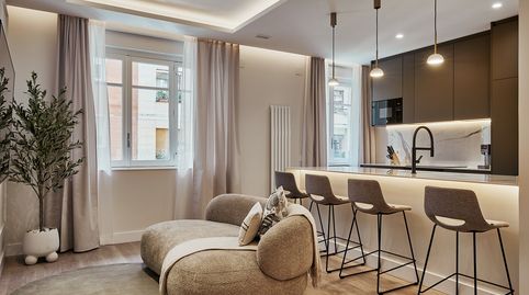 Foto 4 de Apartamento en venta en Calle de Fernán González, Ibiza de Madrid, Madrid Capital