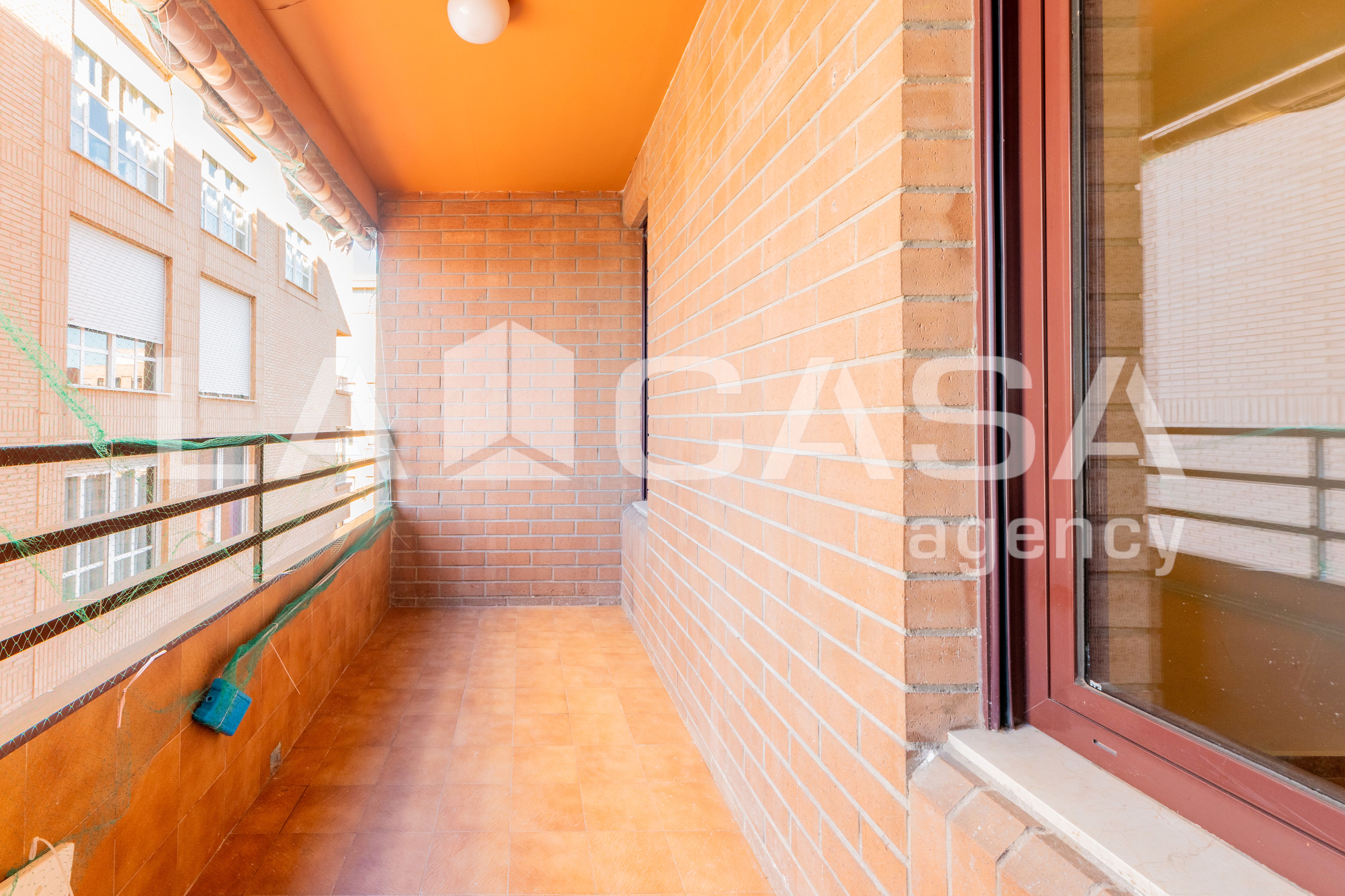 Pis en venda en  Valencia Capital amb Terrassa i Balcó