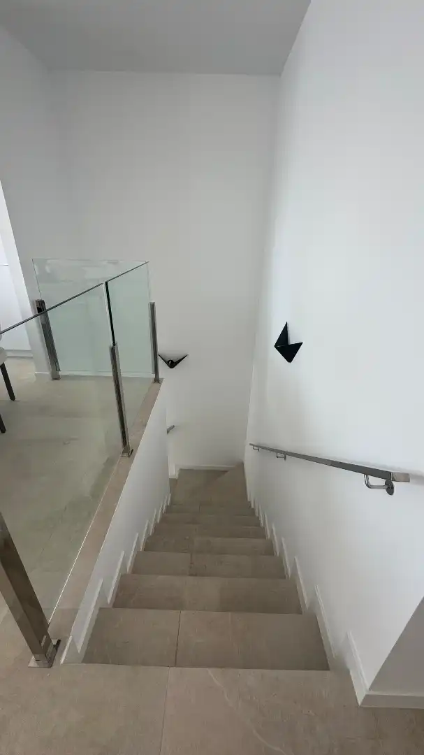 Maisonette zum Verkauf in La Nucia mit Klimaanlage, Privatgarten und Terrasse