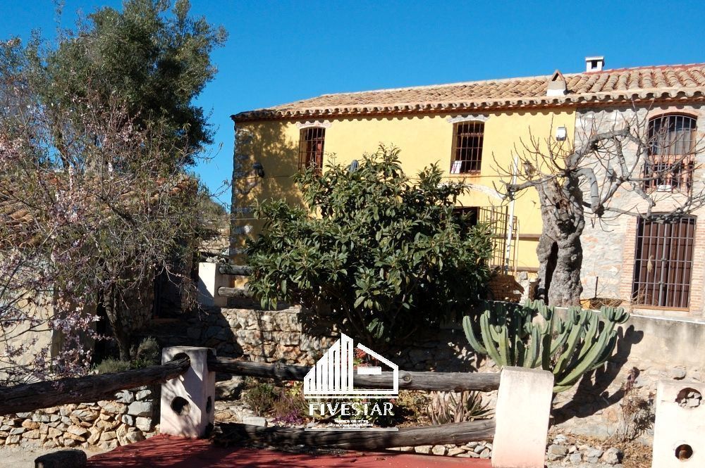 Exterior view of Country house for sale in Vilafamés  with Heating and Furnished