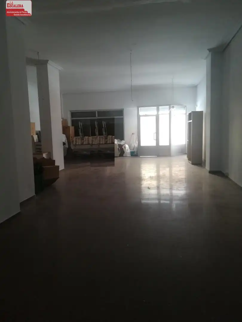 Local comercial en venda a Ibi