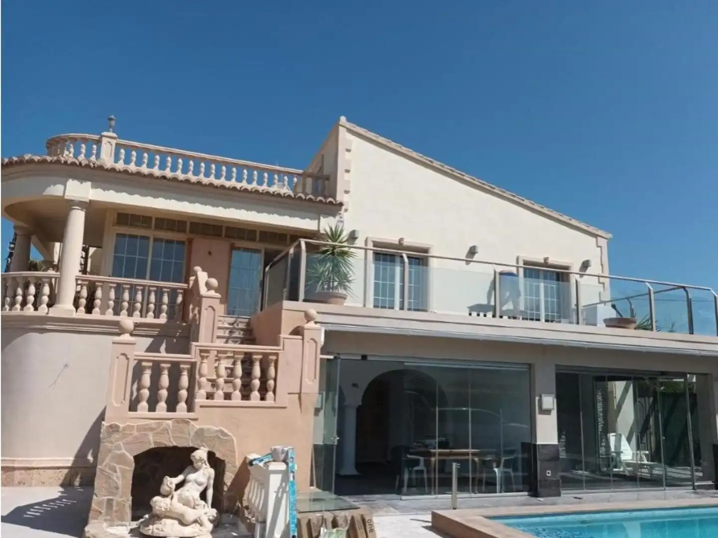 Villa con piscina in vendita a Partida Pinos Los 1, imagen 2