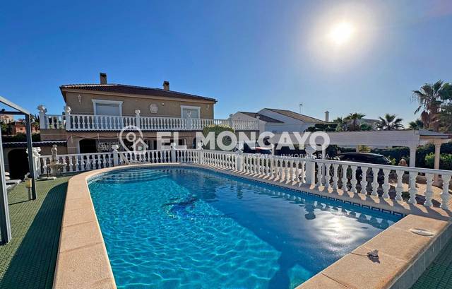 Casa-chalet en Venta en San Fulgencio