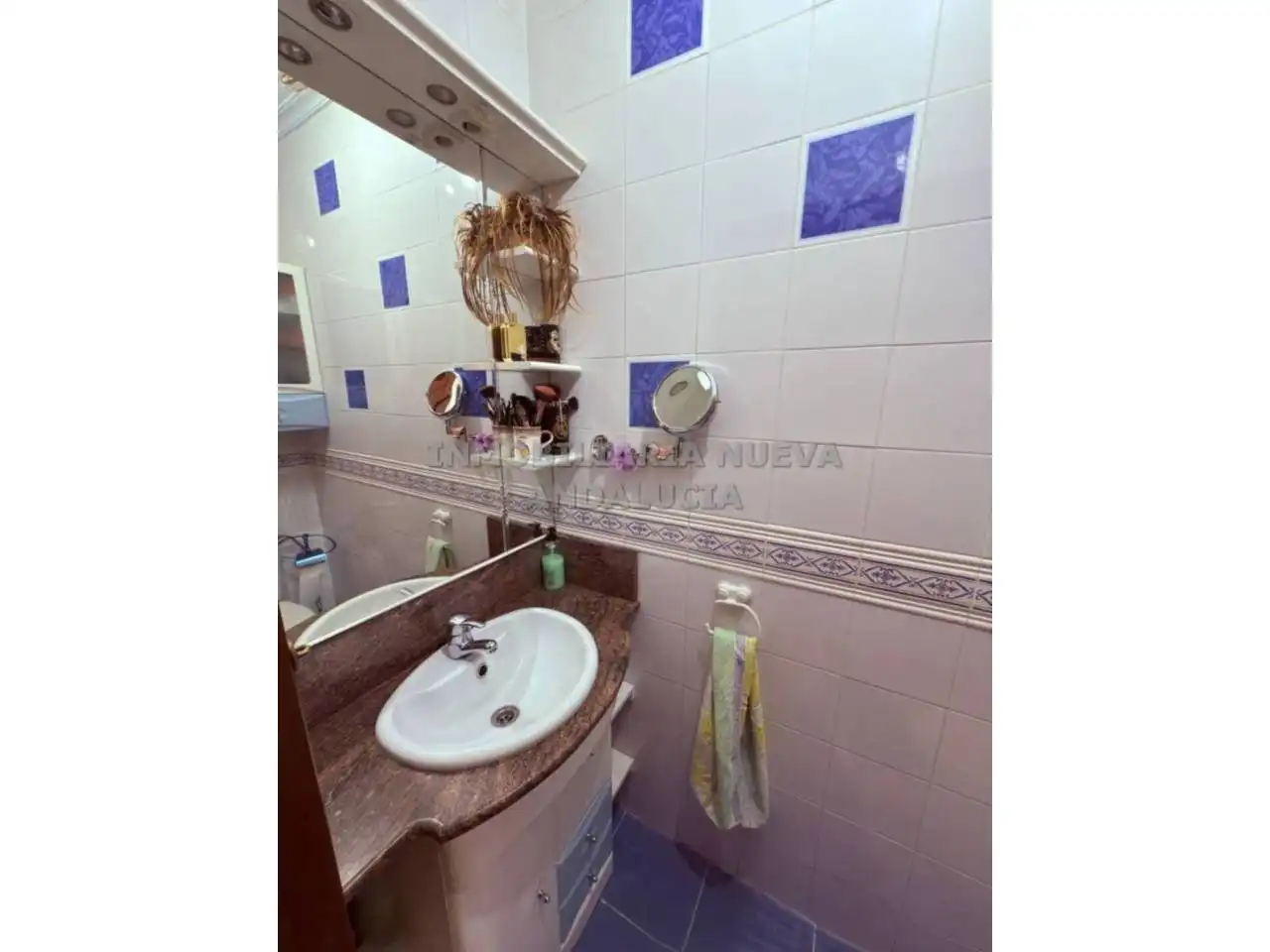 Bany de Casa o xalet en venda en Almería amb Aire condicionat