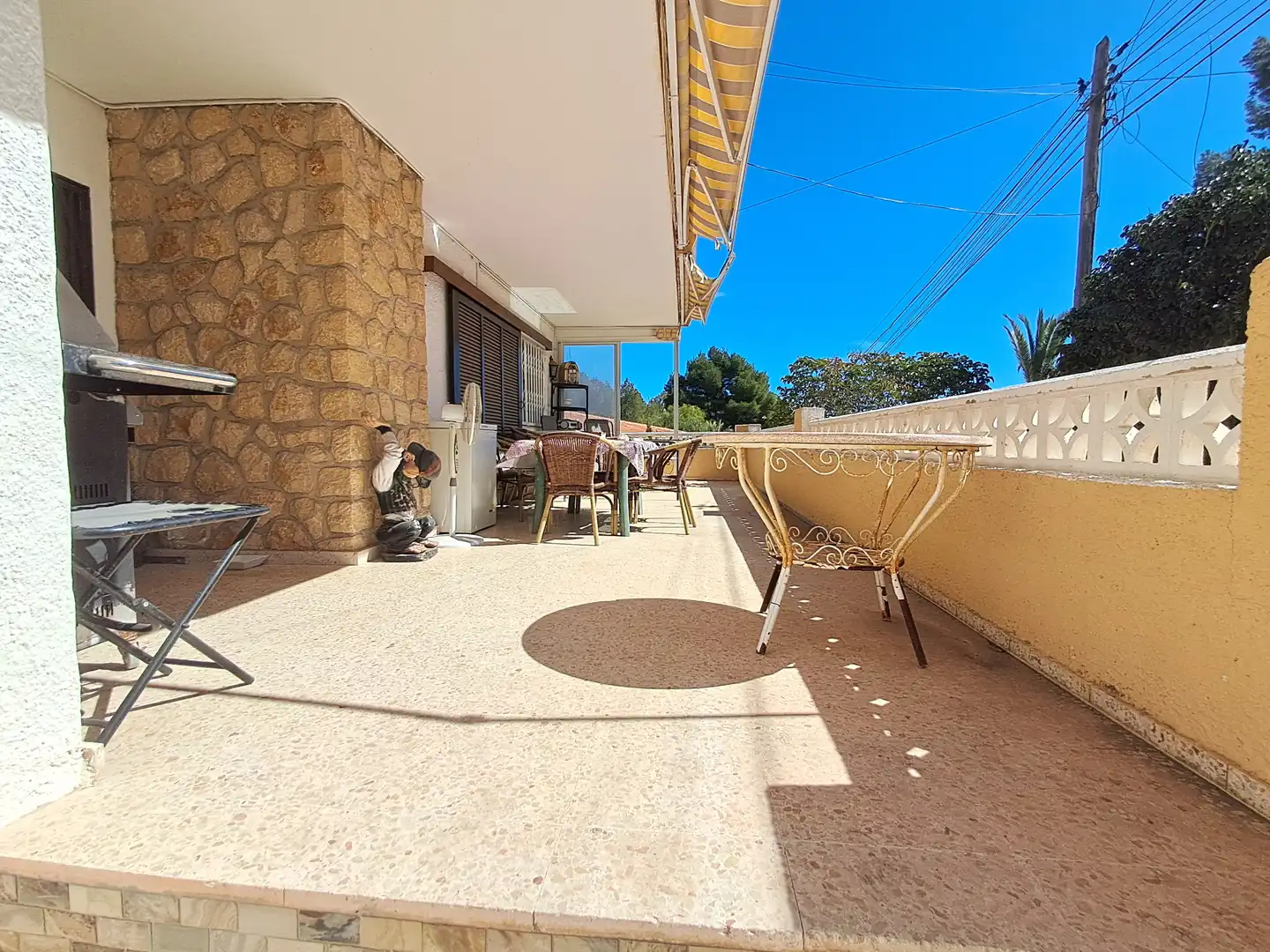 Vista exterior de Casa o chalet en venta en La Nucia con Jardín privado, Terraza y Horno