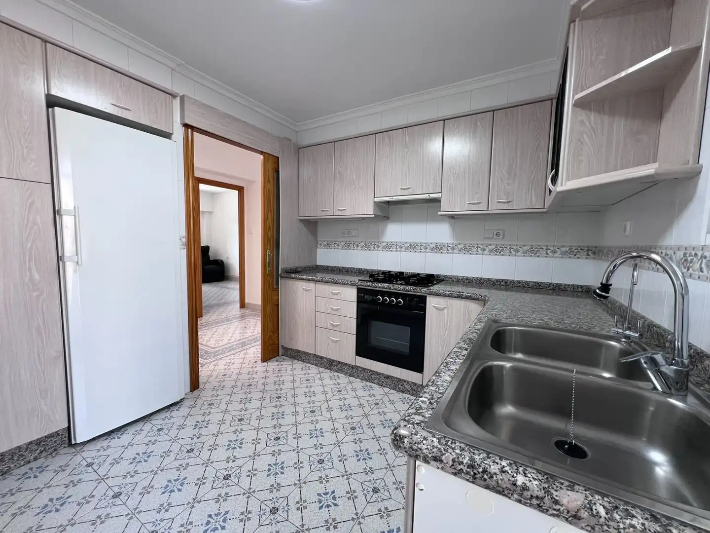 Küche von Wohnung zum Verkauf in Alcoy / Alcoi mit Klimaanlage, Heizung und Terrasse