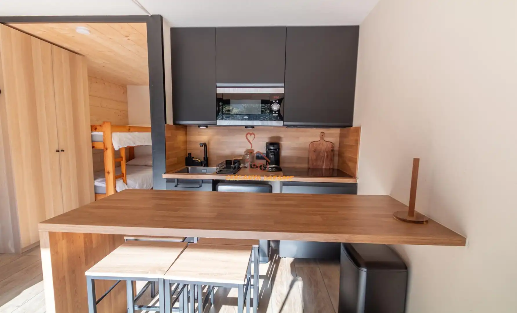 Cocina de Estudio en venta en Les Angles con Aire acondicionado, Calefacción y Terraza