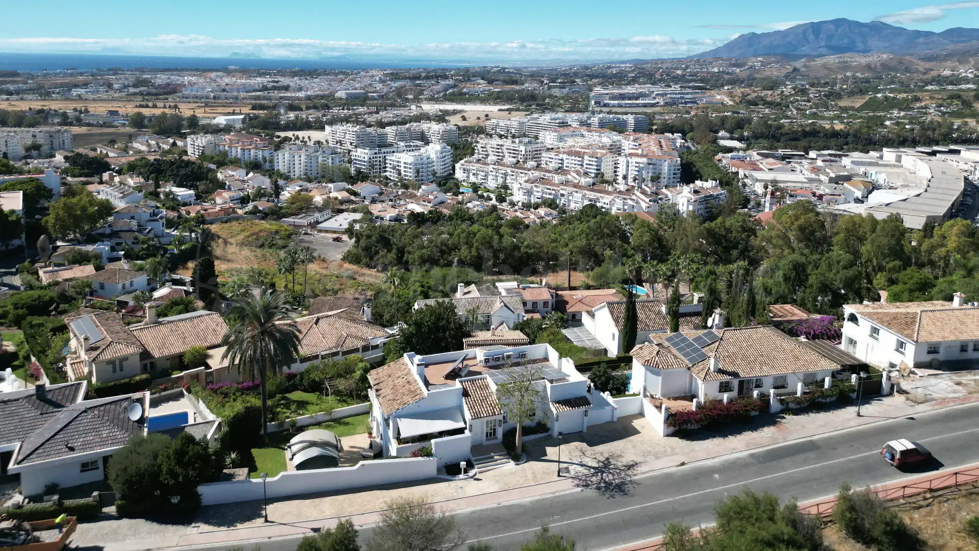 Villa con piscina in vendita a Avenida Calderón de la Barca 16, imagen 5
