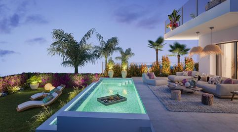 Foto 2 de Casa adosada en venta en El Faro de Calaburra - Chaparral, Mijas