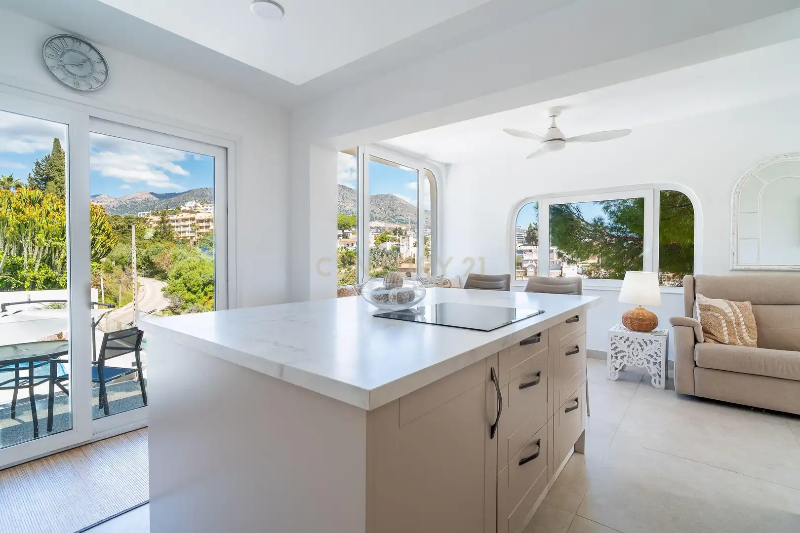Casa o chalet en venta en CL CASTAÑO EL 7 FUENGIROLA (MÁLAGA), -1, Torreblanca del Sol