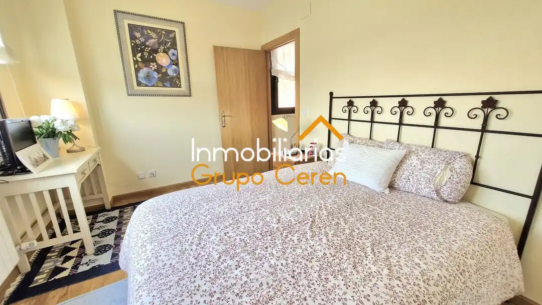 Vista exterior de Casa adosada en venta en Cirueña con Calefacción, Jardín privado y Terraza