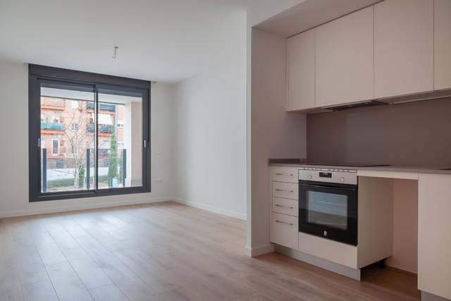 Planta baja en Venta en Calle Esperanza Sánchez Carrascosa, 45 en Valdeacederas