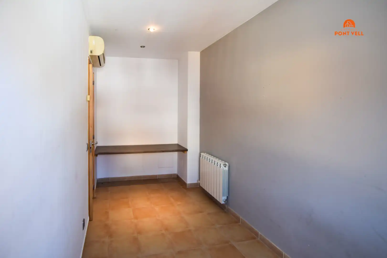 Casa pareada con terraza en venta en La Bisbal d'Empordà, imagen 14