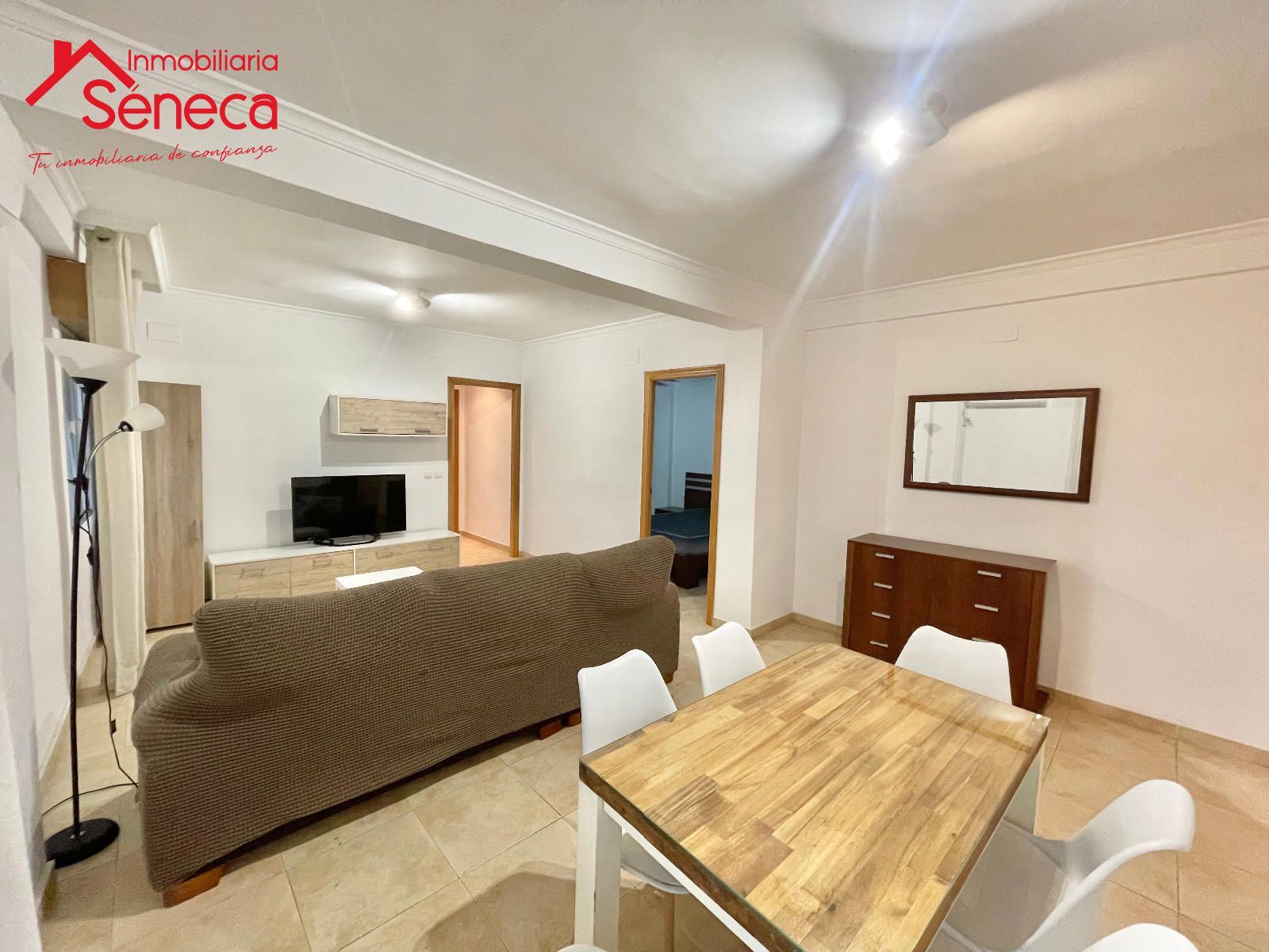 Sala d'estar de Pis en venda en  Córdoba Capital amb Aire condicionat, Calefacció i Terrassa