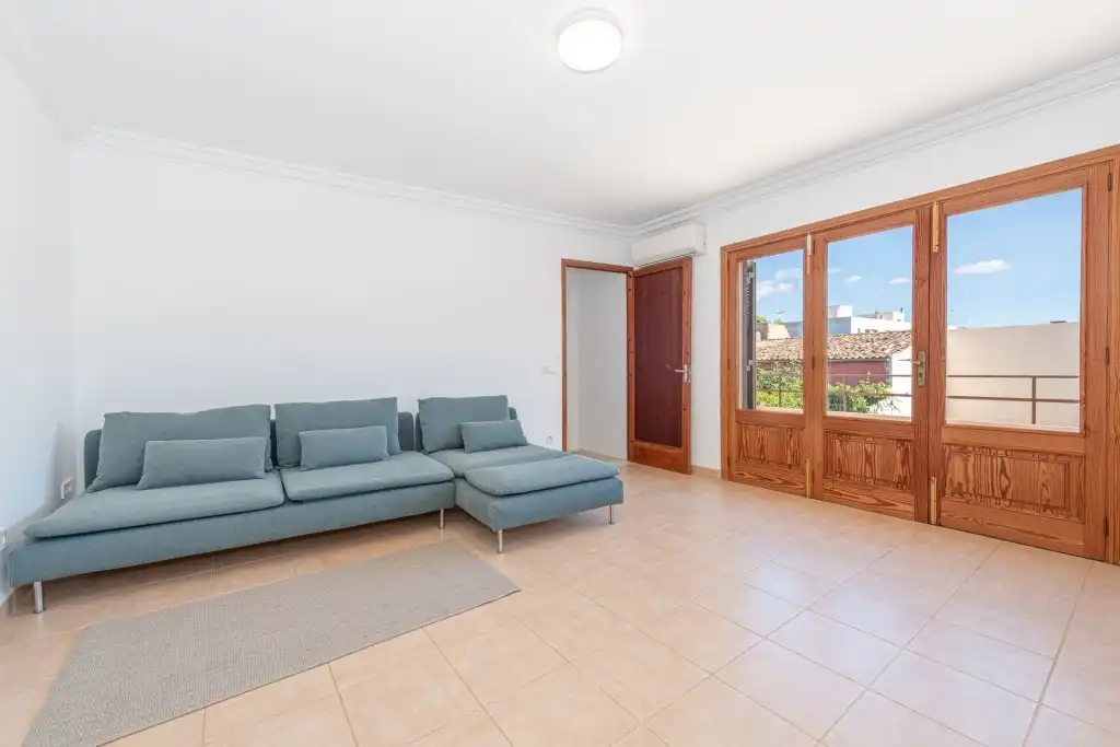 Sala d'estar de Finca rústica en venda en Sa Pobla amb Aire condicionat, Jardí privat i Terrassa
