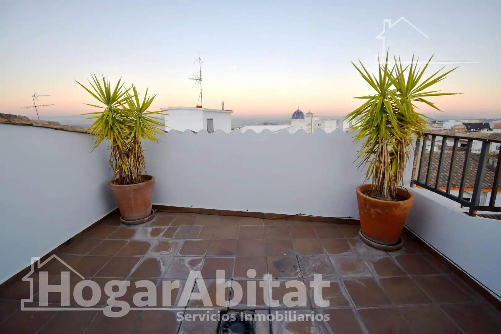 Reihenhaus mit Terrasse zum Verkauf in Calle CERVANTES, imagen 4