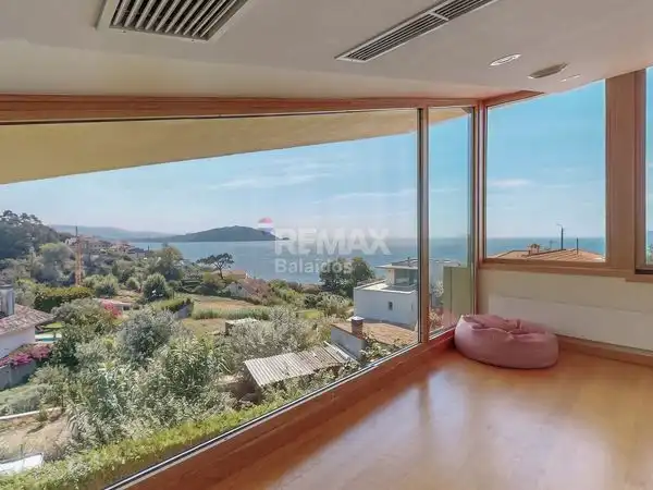 Bedroom of Houses for sale in Vigo   with Air Conditioner, Heating and Private garden