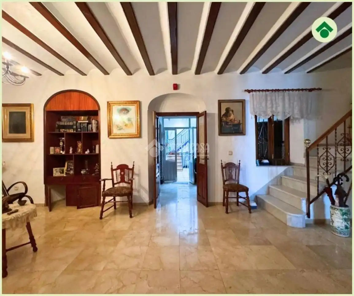 Casa o chalet en venta en Las Cabezas de San Juan con Terraza y Balcón