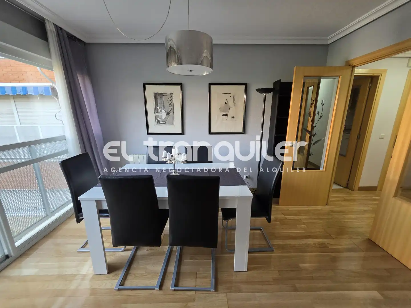 Comedor de Piso de alquiler en Madrid con Aire acondicionado, Parquet y Amueblado