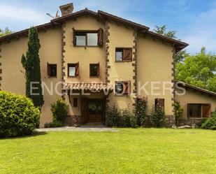 Vista exterior de Finca rústica en venda en Vallfogona de Ripollès amb Aire condicionat, Terrassa i Balcó