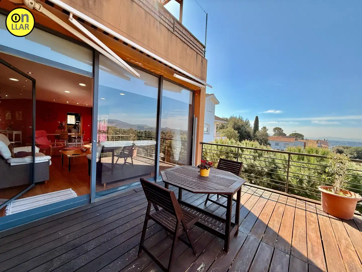 Casa con piscina en venta en Carrer AMISTAT, imagen 4