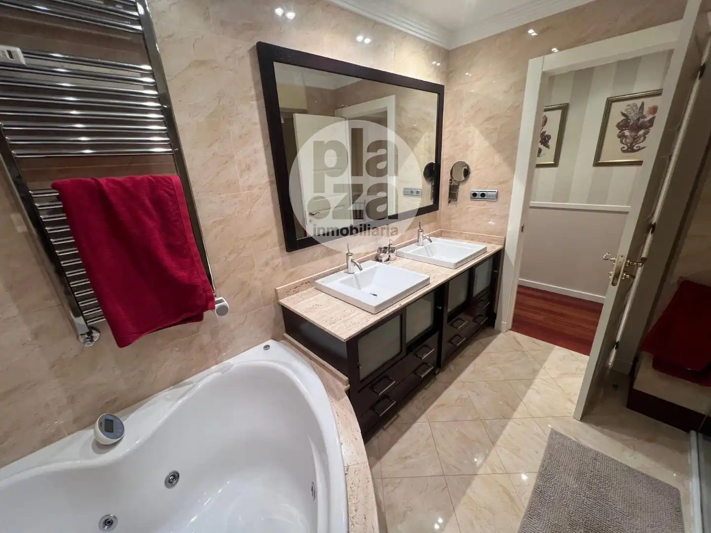 Bathroom of Flat for sale in Burgos  with Heating and Terrace