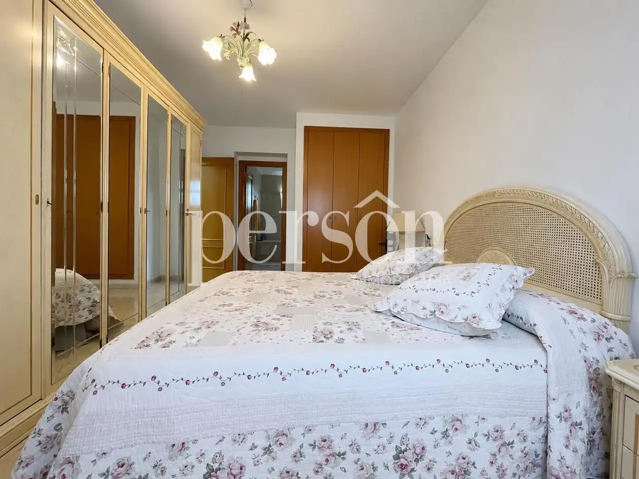 Dormitori de Casa o xalet en venda en Godelleta amb Terrassa i Piscina