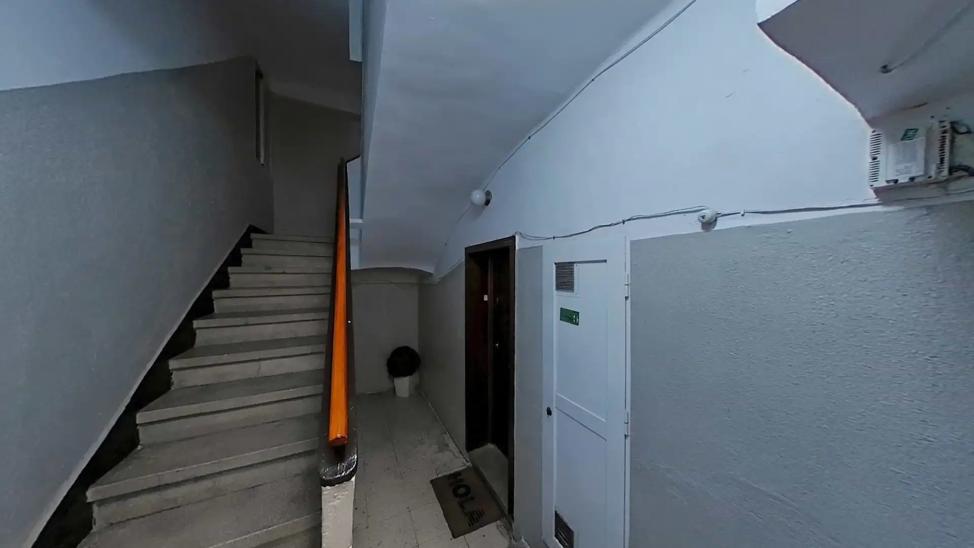 Piso de alquiler en Calle de Valle de Oro, Opañel