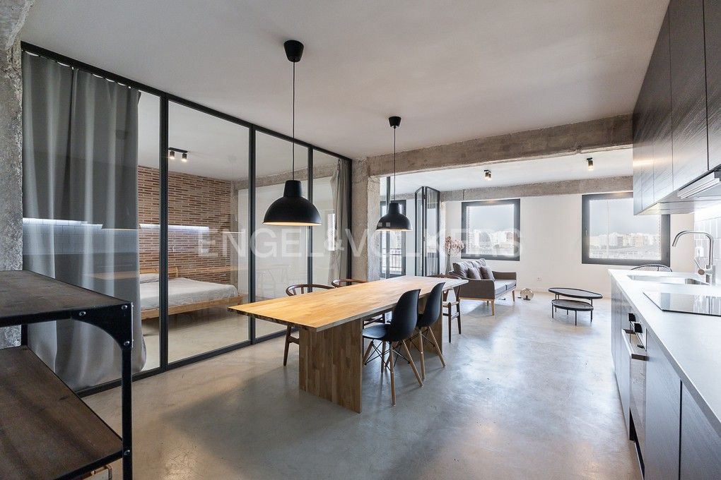 Menjador de Apartament en venda en  Valencia Capital amb Aire condicionat, Calefacció i Moblat