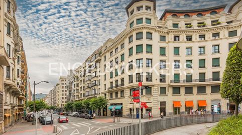 Foto 4 de Pis en venda a Alhóndiga, Bilbao