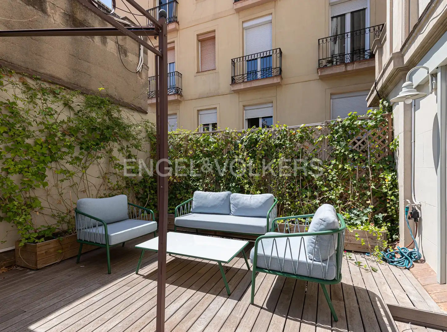 Terrace of Flat for rent in  Barcelona Capital  with Air Conditioner, Heating and Parquet flooring