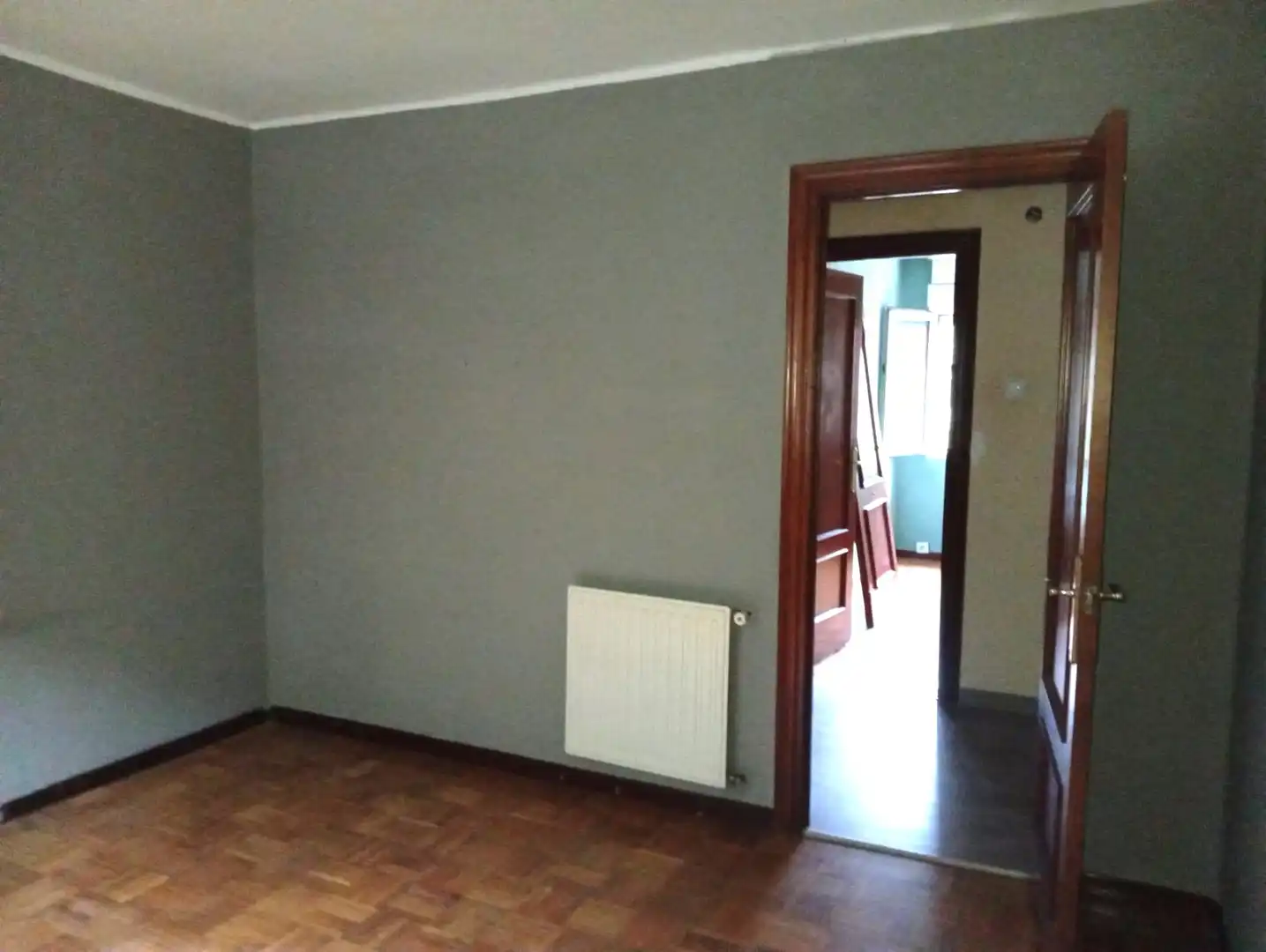 Pis en venda en Lena amb Calefacció, Parquet i Traster