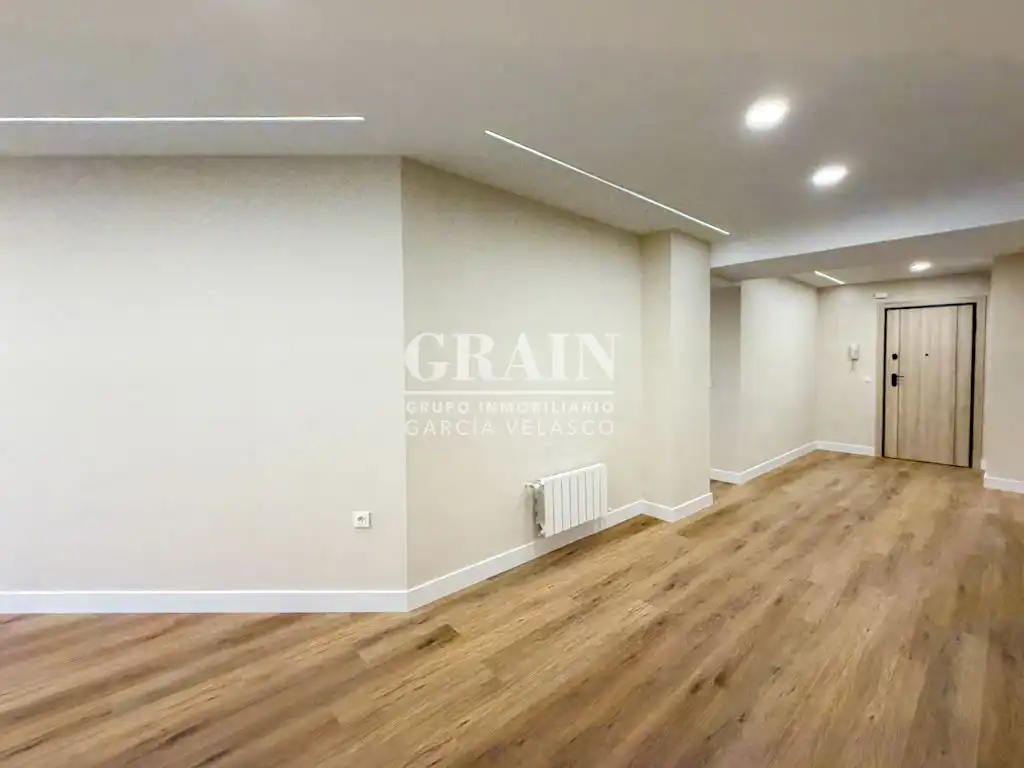 Appartamento con terrazza in vendita a Centro, imagen 9