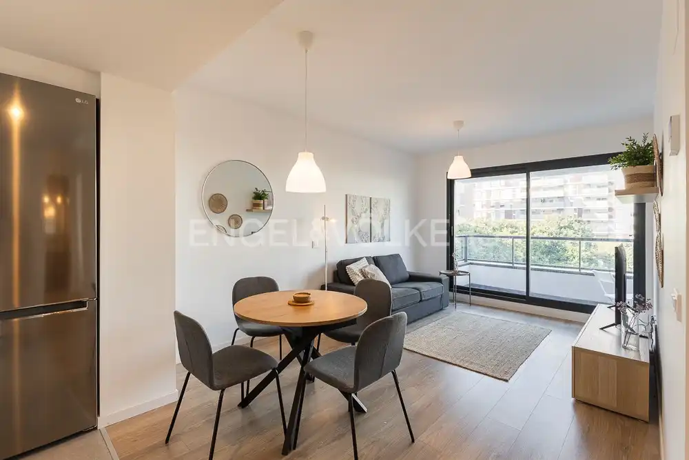 Living room of Flat for rent in Valencia  with Air Conditioner, Heating and Parquet flooring