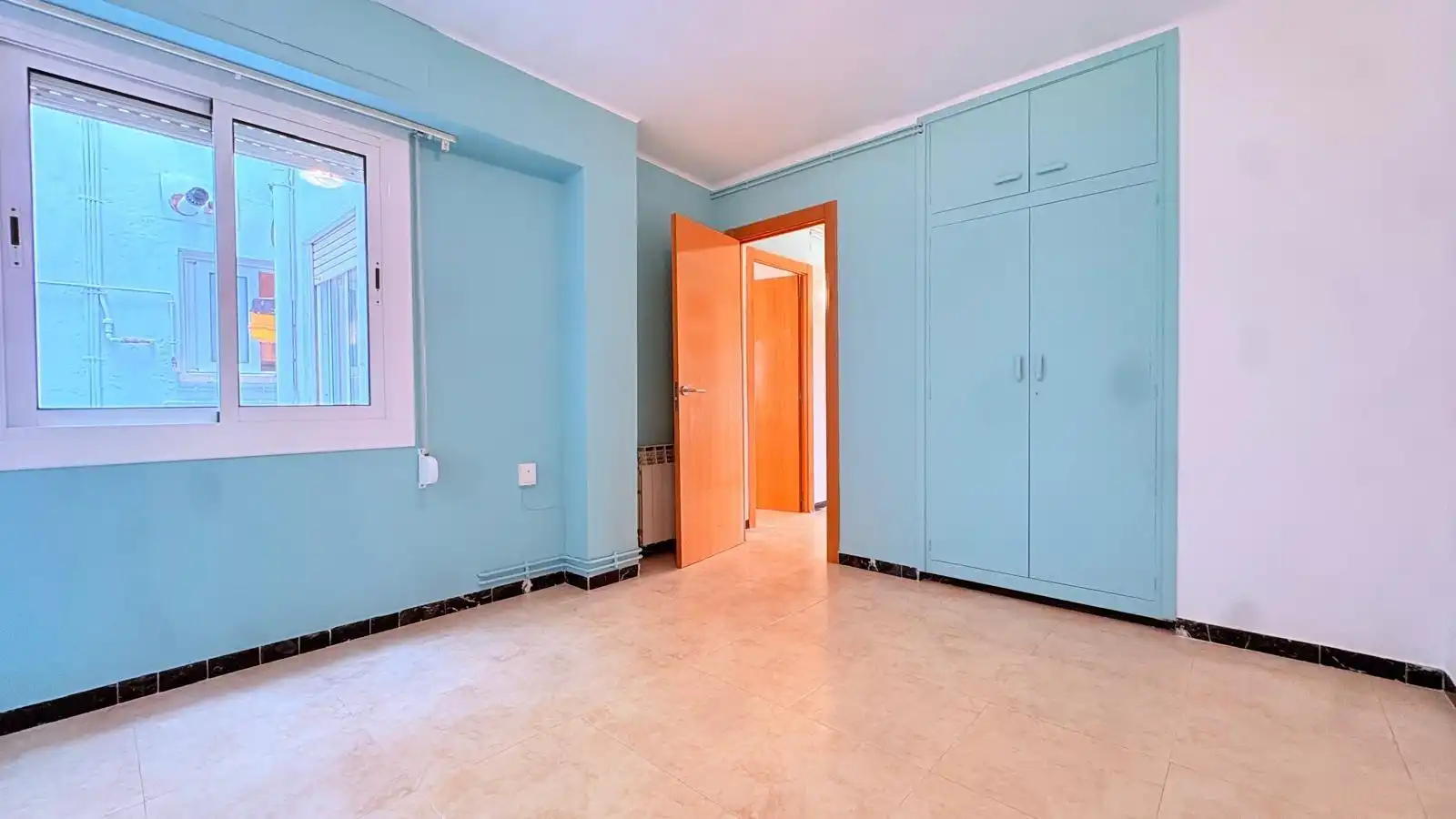 Piso en venta en Castellar del Vallès con Calefacción y Terraza