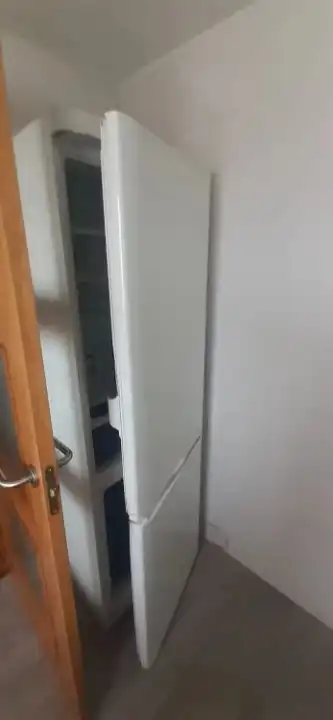 Cocina de Piso de alquiler en Valencia con Horno, Lavadora y Balcón