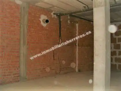 Local comercial en venta en Gonzalo de Berceo, imagen 4