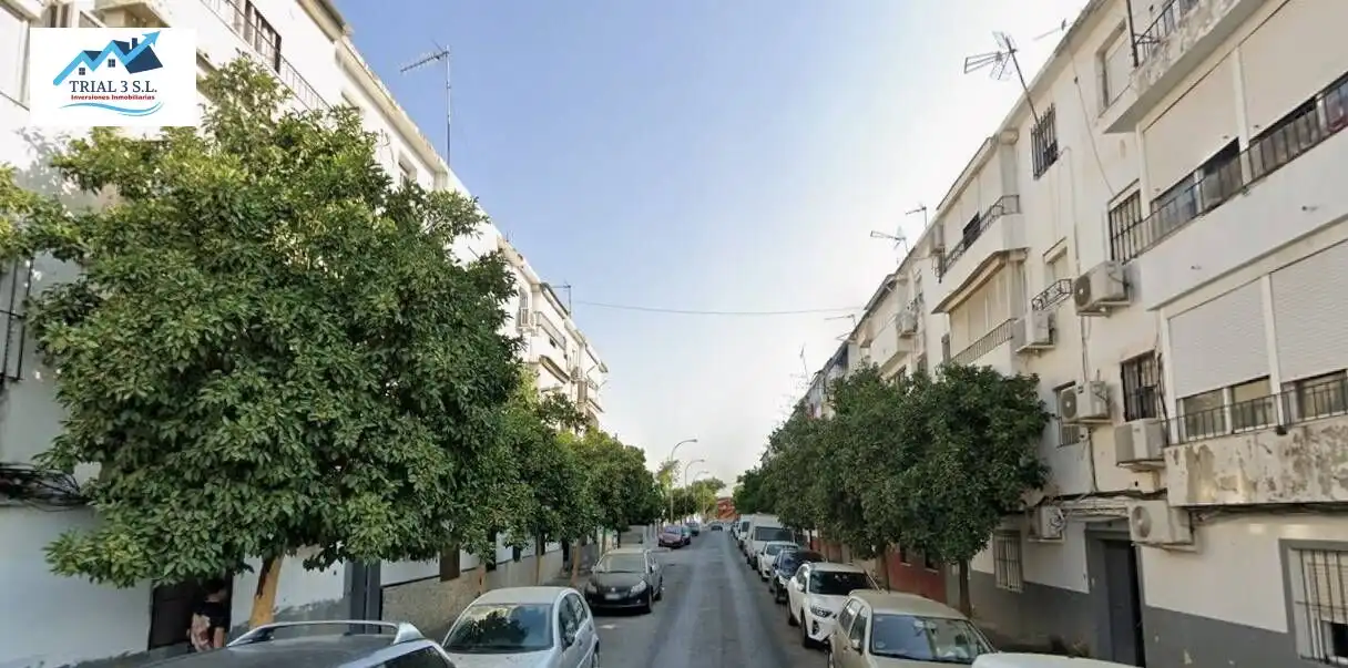 Vista exterior de Pis en venda en Sevilla