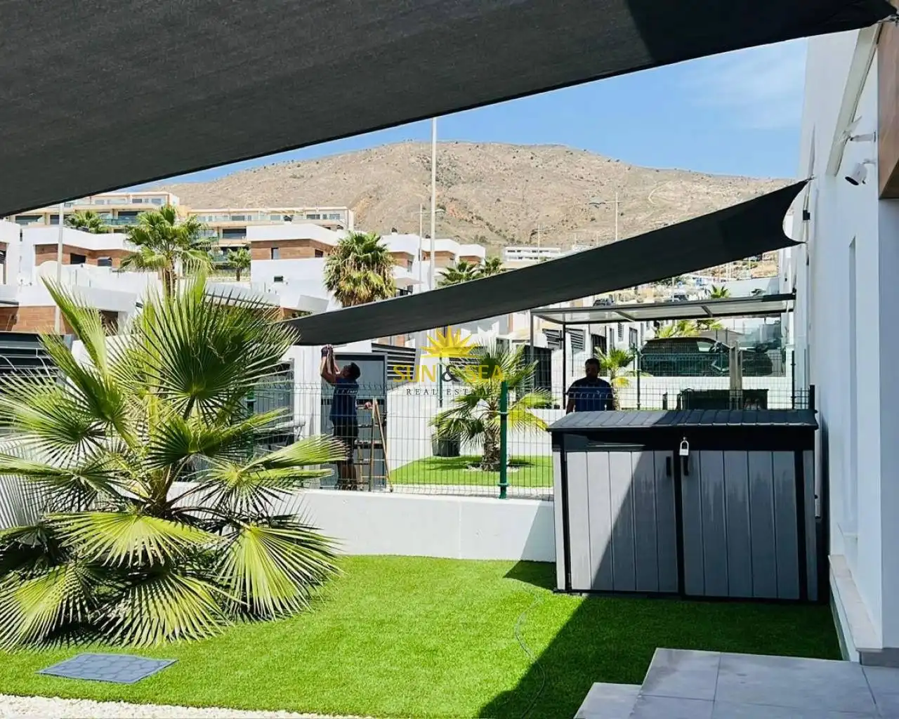 Chalet con terraza en alquiler en Balcón de Finestrat - Terra Marina, imagen 22