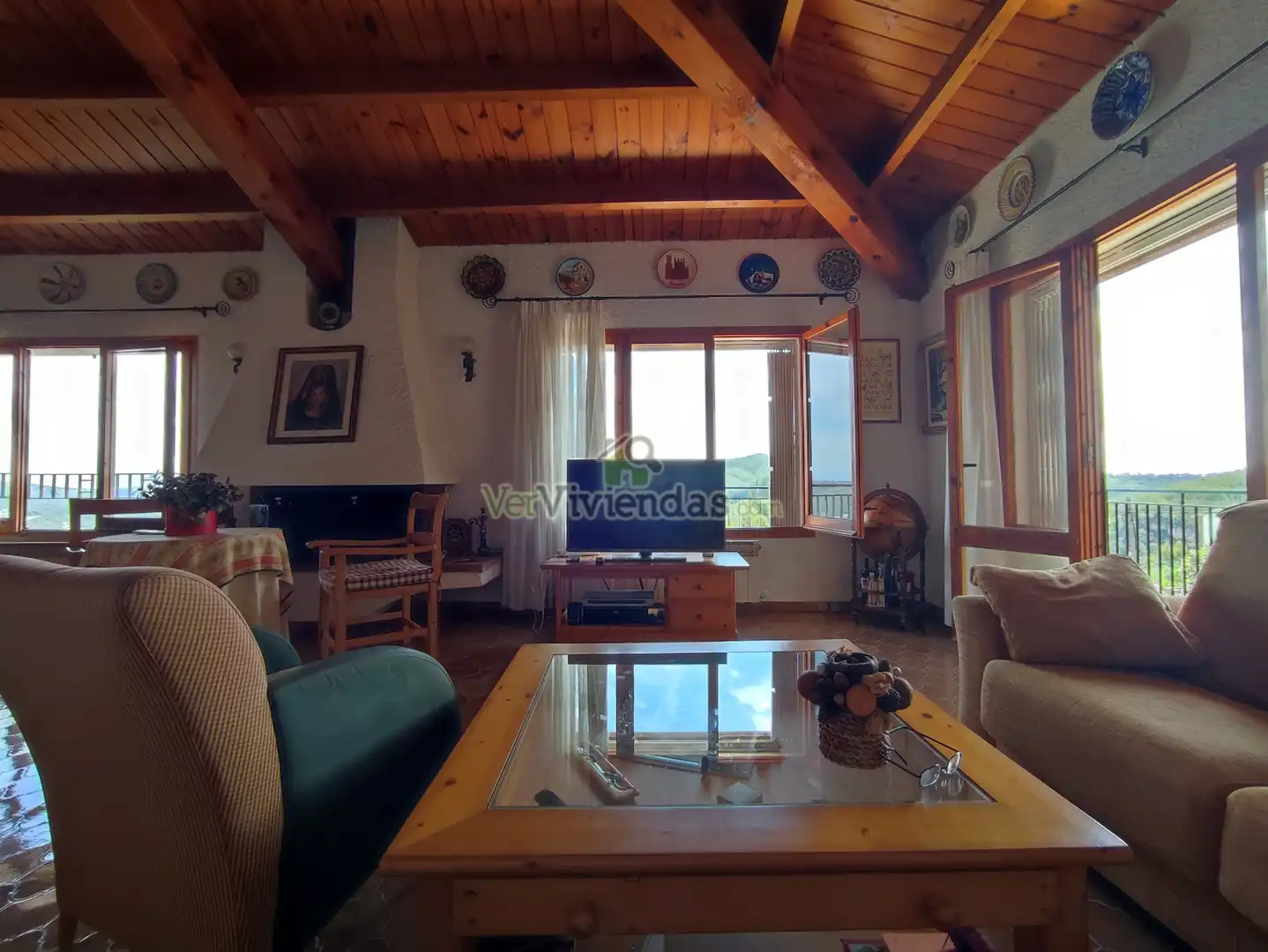 Sala de estar de Casa o chalet en venta en Vallirana con Calefacción, Jardín privado y Terraza