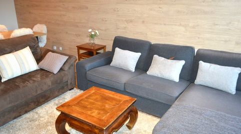 Foto 2 de Apartamento de alquiler en Carrer Nord, 17, Alp poble, Alp
