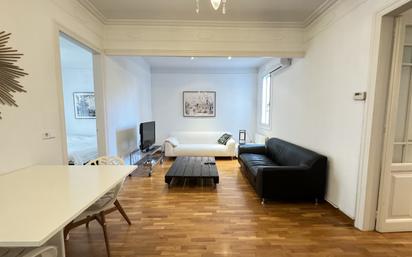 Living room of Flat to rent in  Barcelona Capital  with Air Conditioner and Balcony