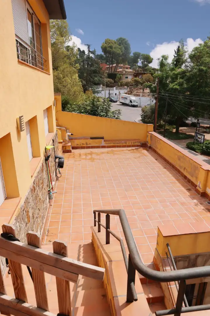 Maison avec terrasse à vendre à Via Doctor Josep Maria Tarruella, imagen 7