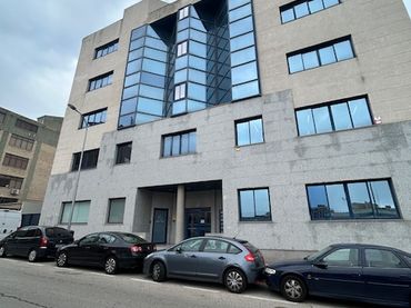 Individual amb ascensor en venda a Calle Secoya