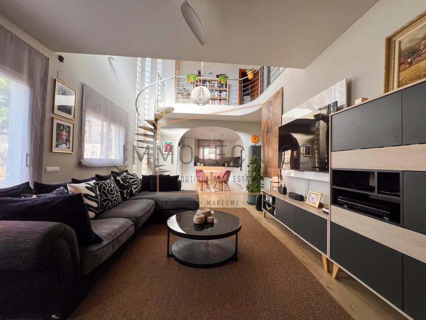 Sala de estar de Casa o chalet en venta en Lliçà d'Amunt con Aire acondicionado, Jardín privado y Terraza